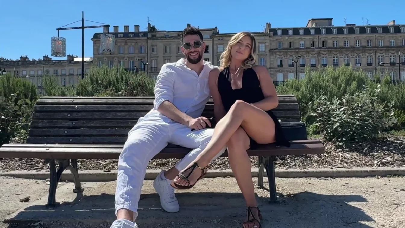 JacquieEtMichelTV Ambre And Cataleya Exhibitionism Galore In Bordeaux With Ambre And Cataleya XXX